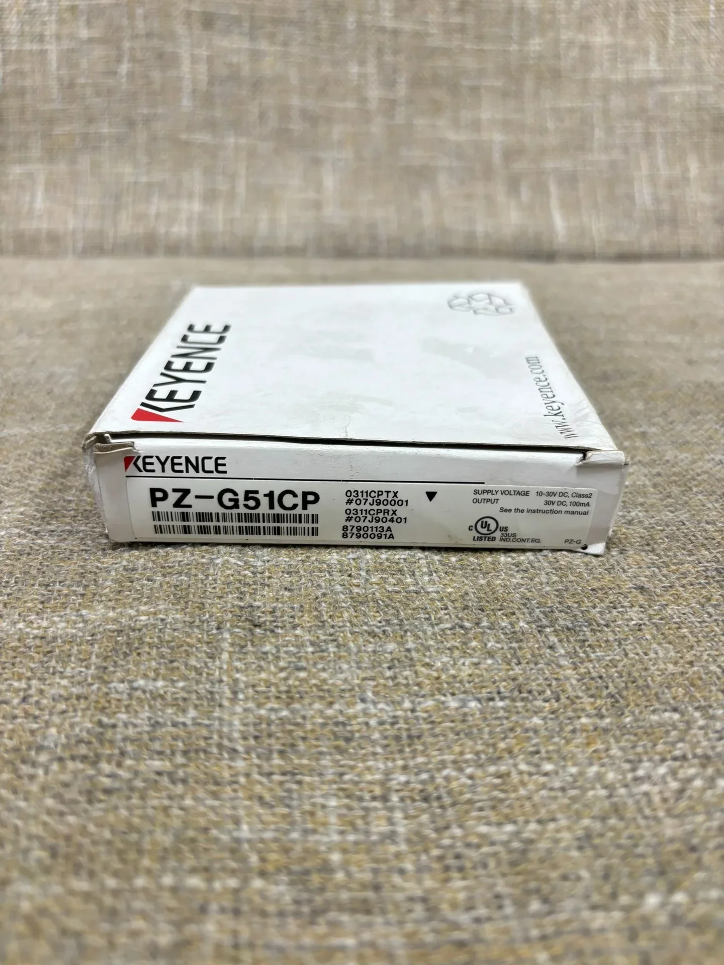 KEYENCE PZ-G51CP Industrial Sensor product photo 1