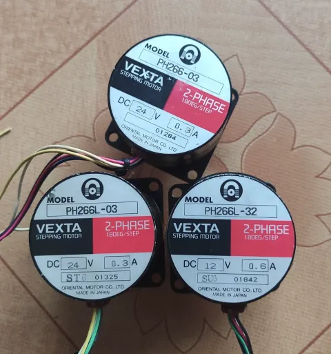 VEXTA / Oriental Motor PH266-03 / PH266L-03 / PH266L-32 Motor & Drive Component product photo 1