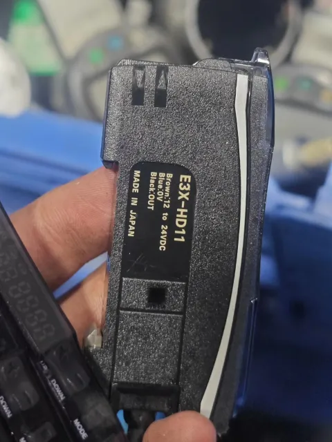 OMRON E3X-HD11 Industrial Sensor — product photo 2 of 8