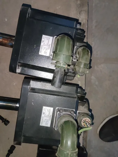 Schneider Electric LXM23DU30M3X; BCH1802M12A1C Motor & Drive Component product photo 5