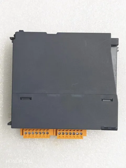 Mitsubishi Electric QJ71C24N-R4 Industrial Automation Component — product photo 32 of 48