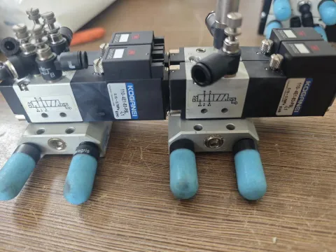 KOGANEI 110-4E1-83-PSL-L1 / 110M2F Industrial Automation Component product photo 2