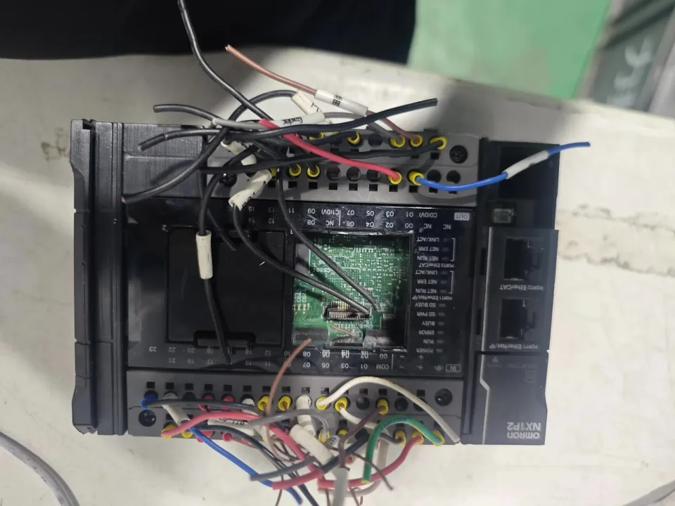 OMRON NX1P2-1140DT PLC Module product photo 1