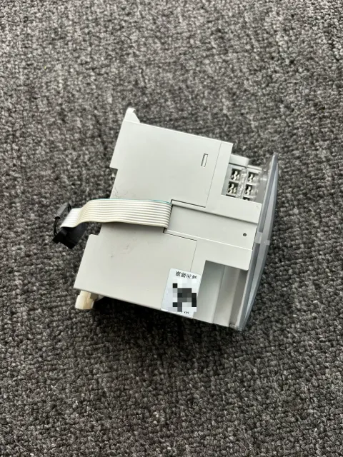 Allen-Bradley 1762-OB8 PLC Module product photo 2