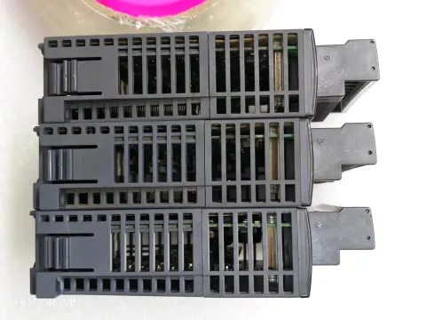Mitsubishi Electric Q68DAIN Industrial Automation Component — product photo 4 of 14