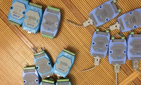ICP DAS / B-DAM LON-7053D / I-7520 / BDAM-8520A / BDAM-8052D Industrial Automation Component product photo 1