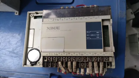 XINJE XC1-32R-E PLC Module — product photo 2 of 16