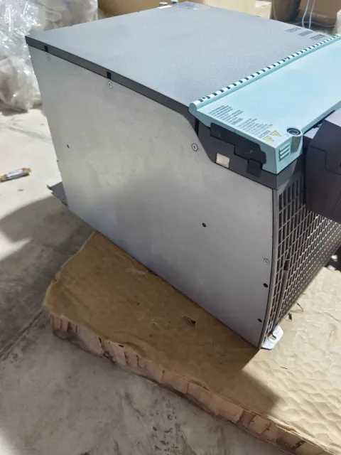 Siemens 6SL3120-1TE31-3AA3 Motor & Drive Component — product photo 26 of 38