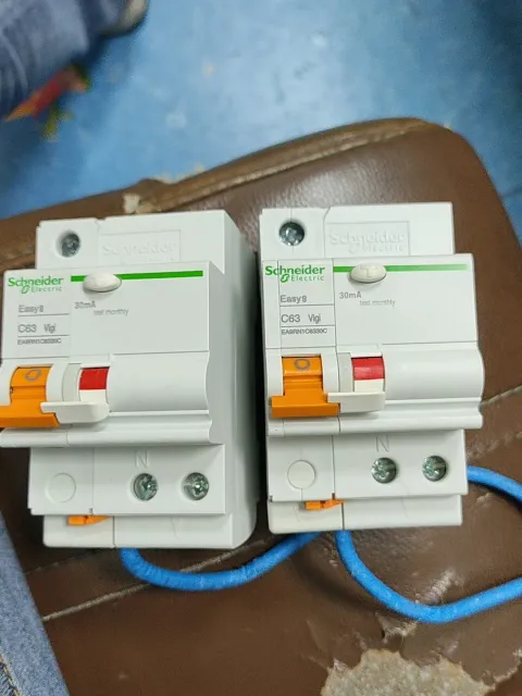 Schneider Electric EA9RN1C6330C Industrial Automation Component product photo 1