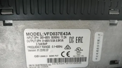 Delta VFD037E43A; VFD110E43A; VFD150E43A Motor & Drive Component product photo 7