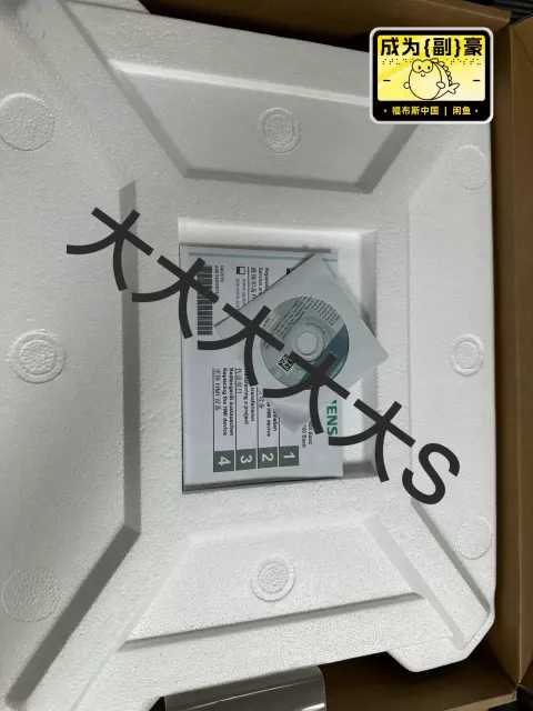 Siemens 6AV2124-0MC01-0AX0 Industrial Automation Component — product photo 14 of 23