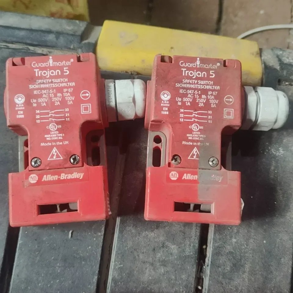 White Label 440K-T11090 Industrial Sensor product photo 1