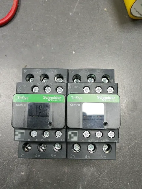Schneider Electric LC1D25BDC Industrial Relay — product photo 2 of 5