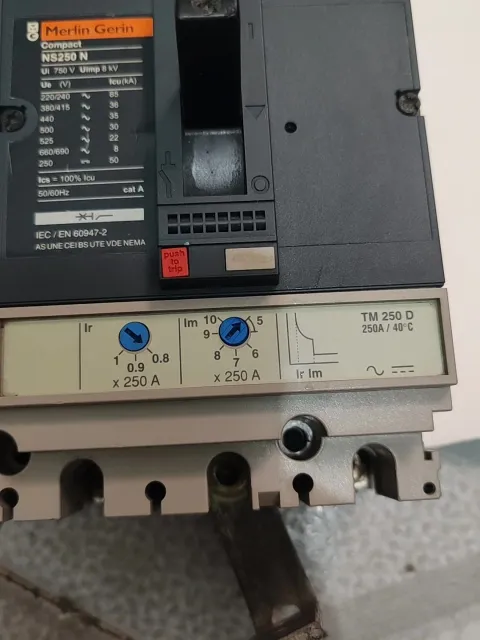 Merlin Gerin / Schneider Electric Compact NS250N + TM250D Industrial Automation Component product photo 8