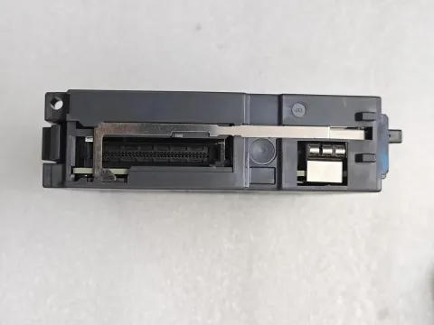 Mitsubishi Electric QJ71GF11-T2 Industrial Automation Component — product photo 21 of 42