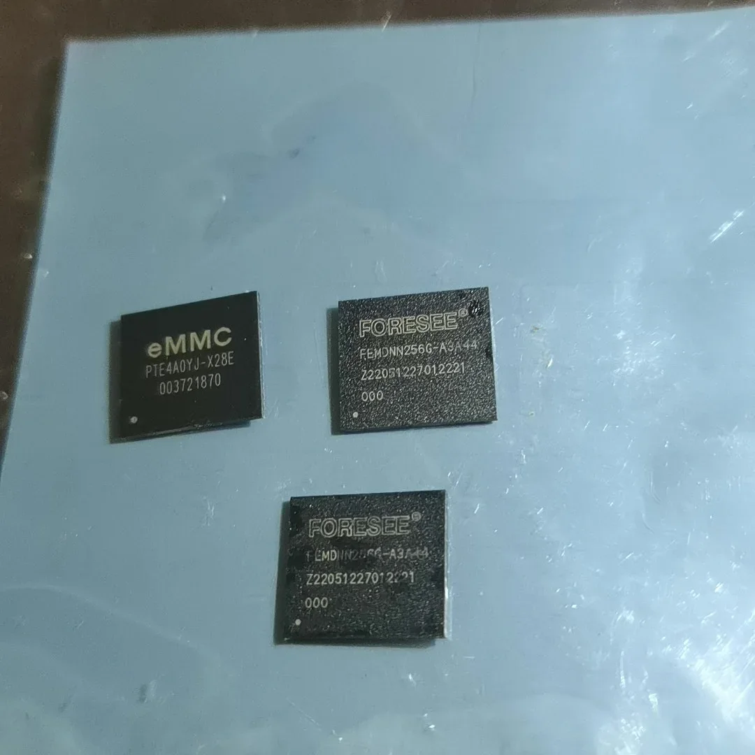 White Label PTE4A0YJ-X28E; FEMDNN256G-A3A44 Industrial Automation Component product photo 1