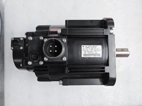Yaskawa SGMGV-13A3C6C Motor & Drive Component product photo 1