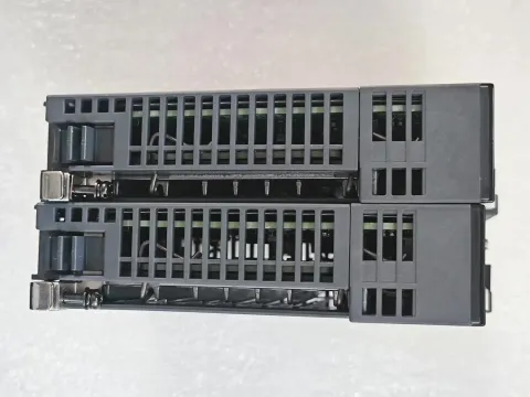 Mitsubishi Electric Q172DSCPU Industrial Control Board — product photo 34 of 58