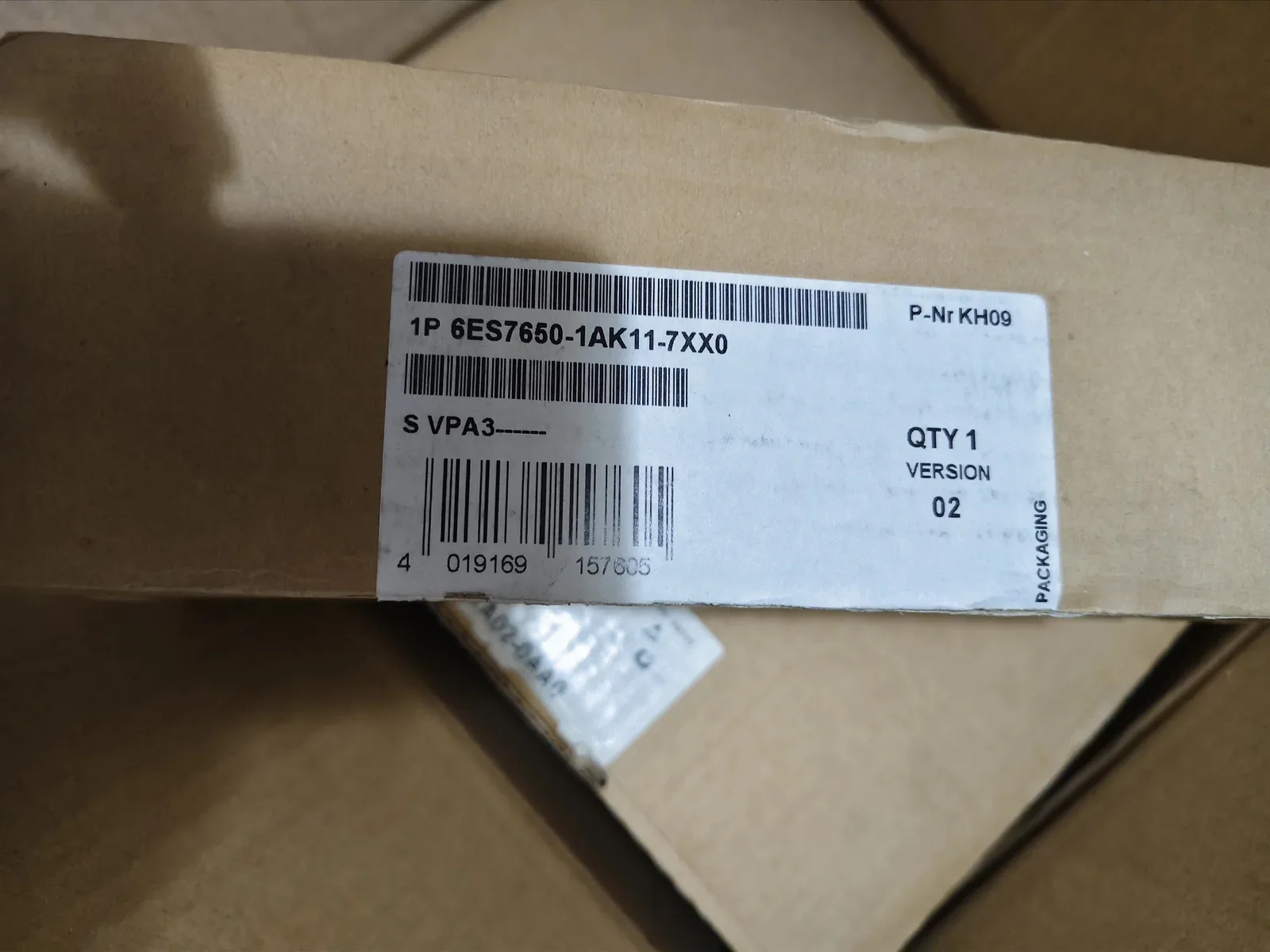 Siemens 6ES7650-1AK11-7XX0 Industrial Automation Component product photo 1