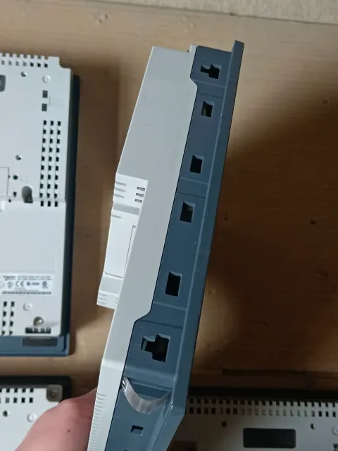 Schneider Electric / Telemecanique XBTGK2330 Industrial Automation Component product photo 8