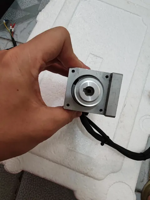 Panasonic MSMF012L1U2M Motor & Drive Component product photo 6