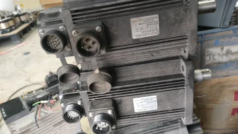 XINJE DS2-21P5-AS; DS3L-22P3-PFA; DS3L-21P5-PFA; MS-130ST-M15015B-22P3; MS-130ST-M10015B-21P5 Motor & Drive Component product photo 6