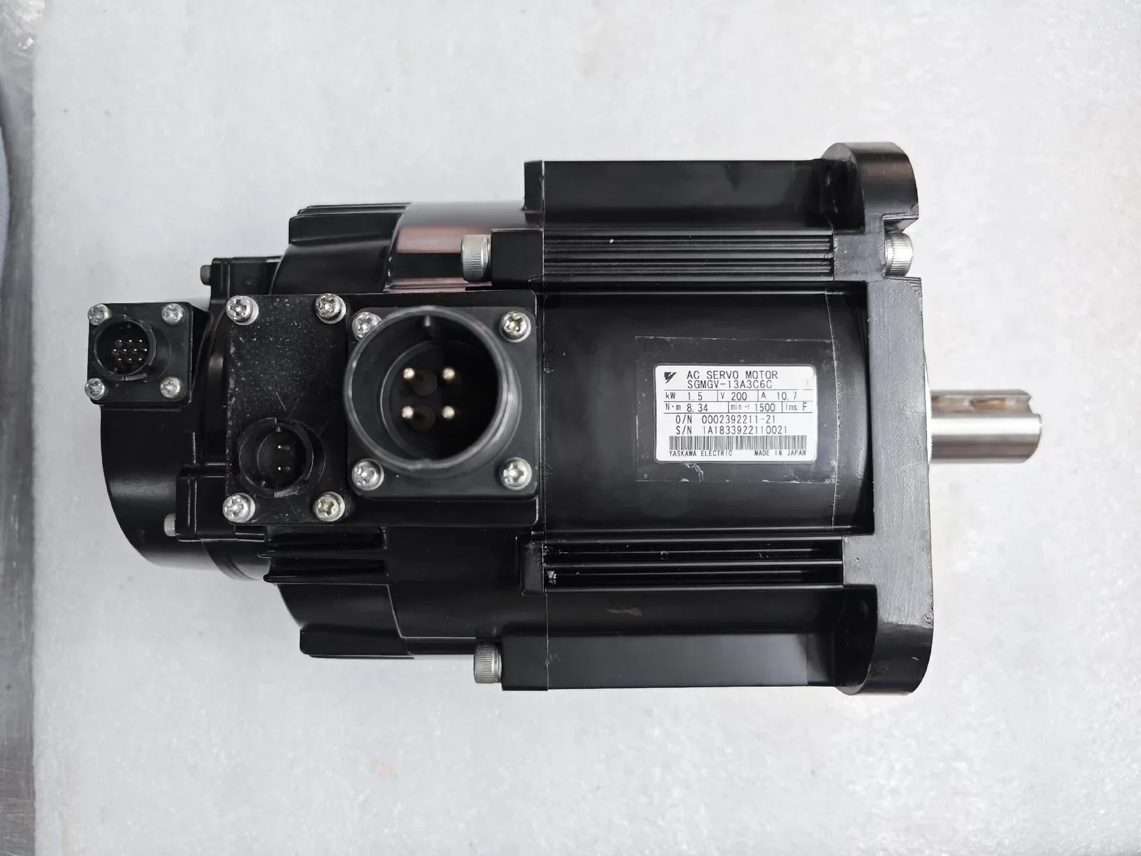 Yaskawa SGMGV-13A3C6C Motor & Drive Component product photo 1