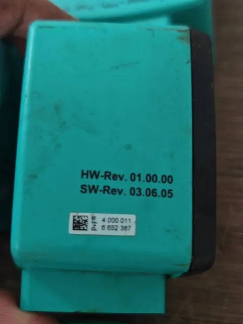 Pepperl+Fuchs PXV100S-F200-SSI-V19 Industrial Automation Component product photo 3