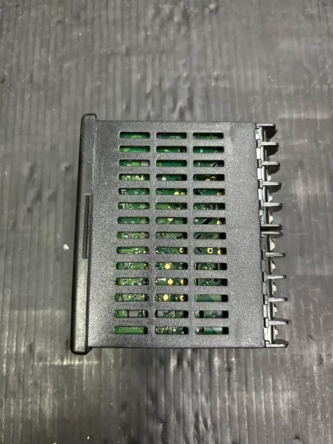 OMRON E5EN-HAA2HHBF Industrial Control Board product photo 3