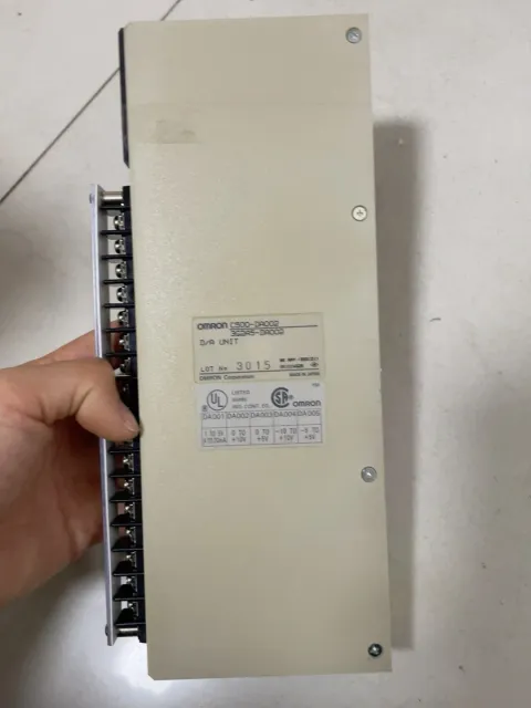 Omron C500-DA002 / 3G2A5-DA002 Industrial Automation Component product photo 2
