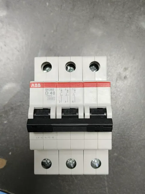ABB SH203-D40 Industrial Automation Component product photo 1