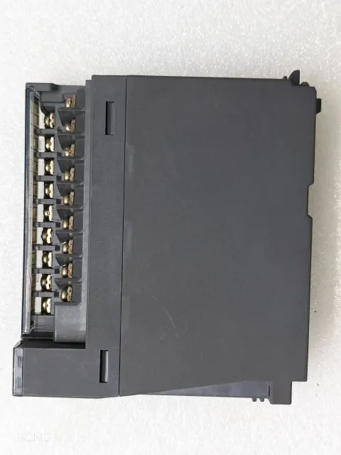 Mitsubishi Electric Q68DAV PLC Module product photo 5