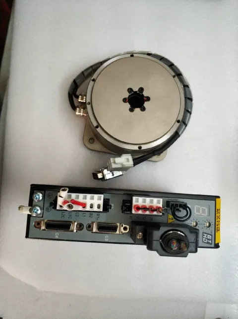 YOKOKAWA T-DM1B-008G / -1A2A2S-060 + VC / VCII-03-230 Motor & Drive Component product photo 2