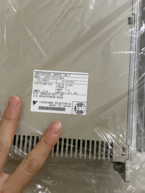 Yaskawa SGDC-101010ARA Motor & Drive Component product photo 2