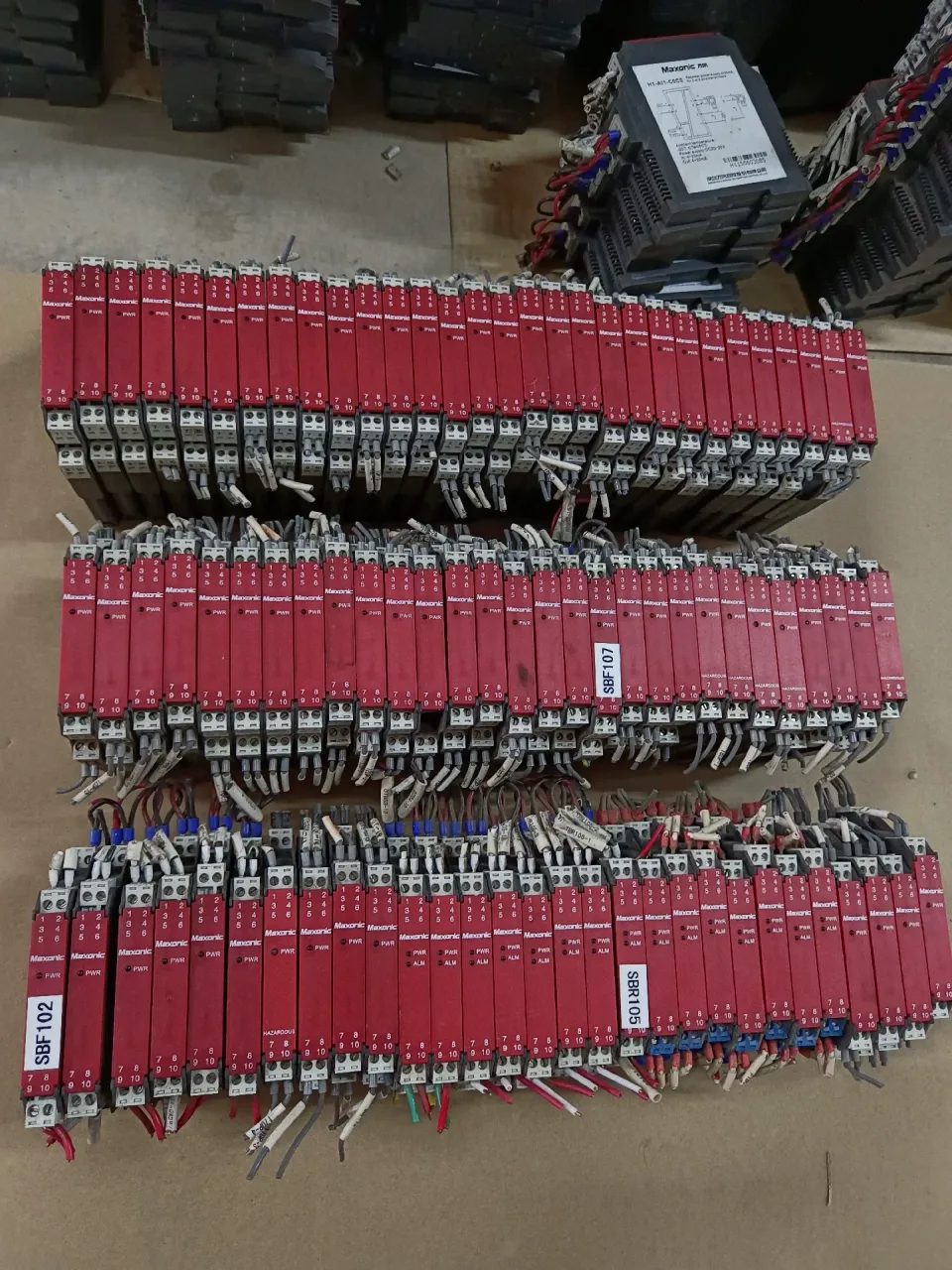 Maxonic / 万讯 H1-AI1-C0C0 / H1-AO1-C0C0 / H1-TP1-90C0 / F1-TP1-90C0 Industrial Automation Component product photo 1