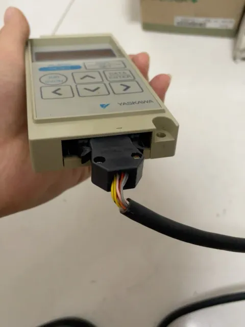 Yaskawa JUSP-OP02A Motor & Drive Component — product photo 7 of 8