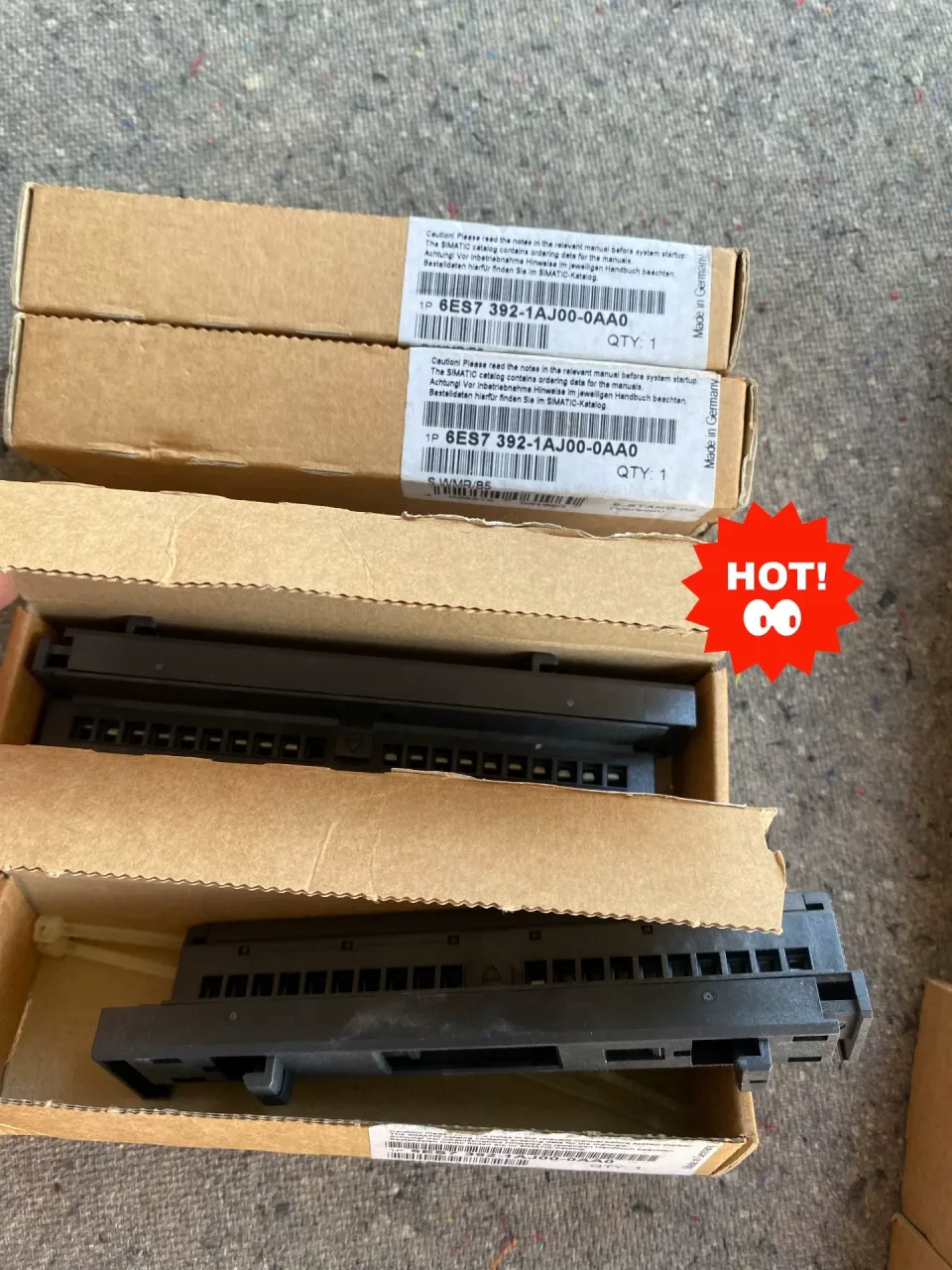 Siemens 6ES7392-1AJ00-0AA0 Industrial Automation Component product photo 1