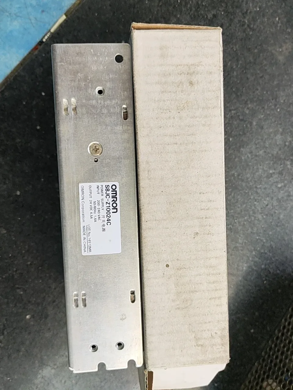 Omron S8JC-Z10024C Industrial Sensor product photo 1