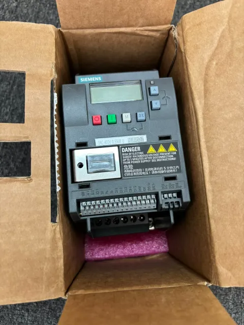Siemens 6SL3210-5BE15-5UV1 Motor & Drive Component product photo 4