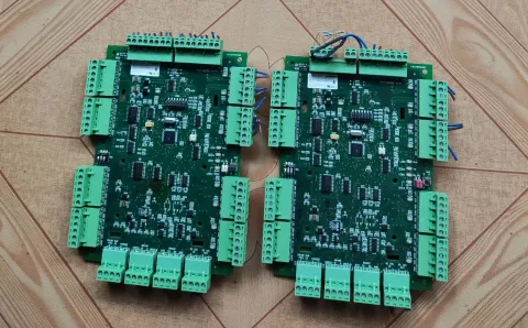 BOSCH API-AEC21-4WRZ / 060501 V1.4 Industrial Control Board product photo 1