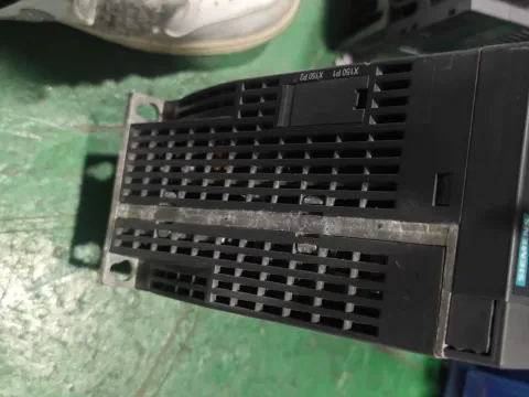 Siemens 6SL3210-5FE11-5UF0 Motor & Drive Component — product photo 5 of 6