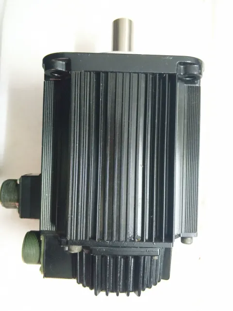 Yaskawa SGMGH-13ACA21 Motor & Drive Component product photo 3