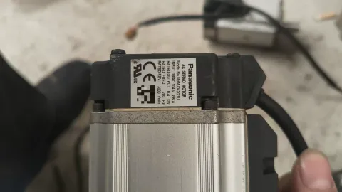 Panasonic MBDHT2510E02; MBDHT2510CA1; MBDHT2510E; MHMJ042G1U Motor & Drive Component product photo 9