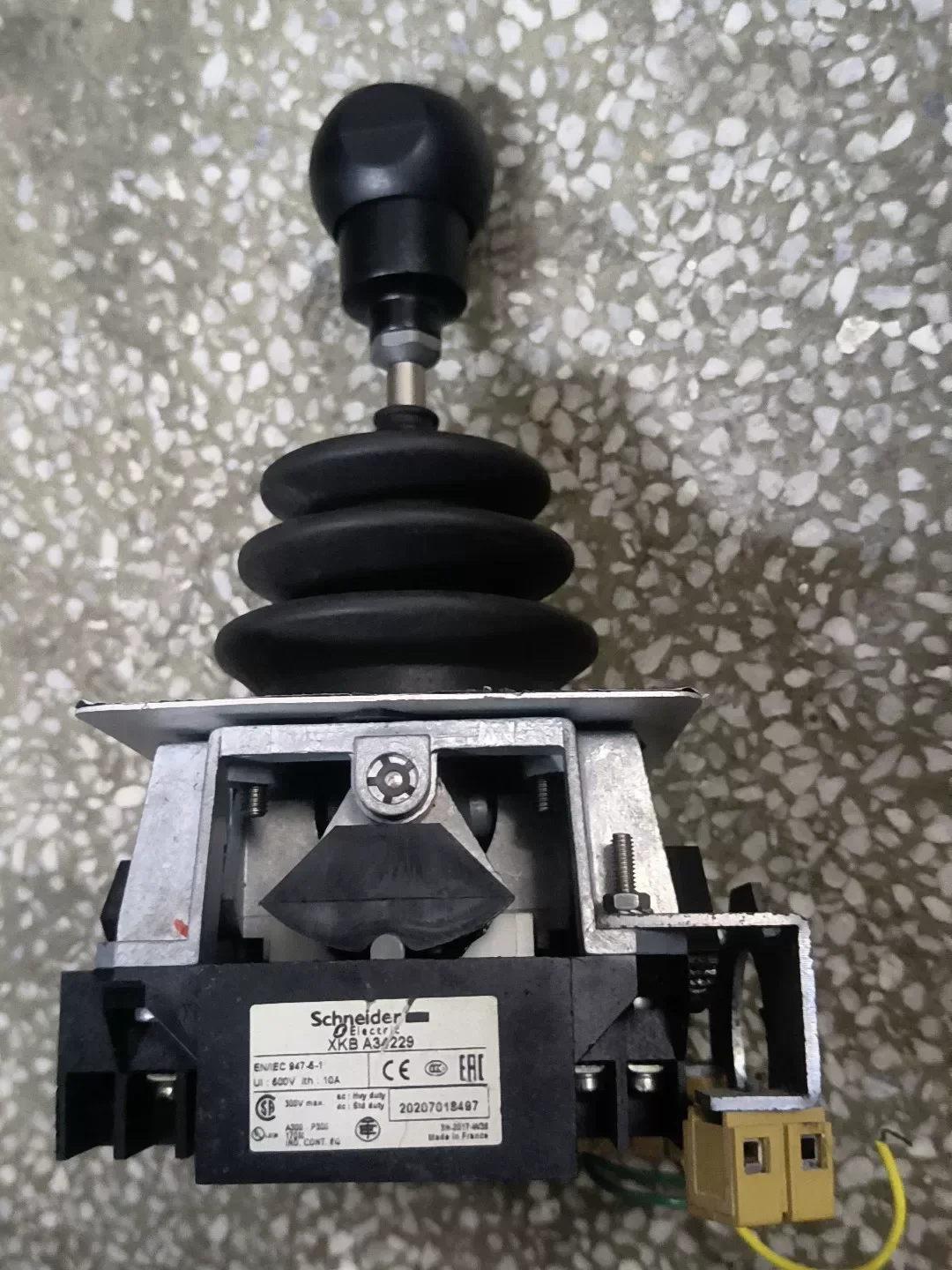 Schneider Electric XKB A3/229 Industrial Control Board product photo 1