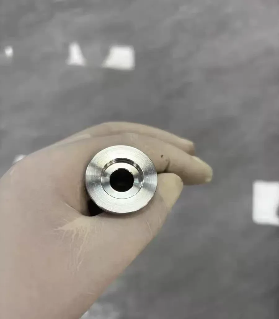 Setra 730G020TAN22CD9KR1 Industrial Sensor — product photo 1 of 27