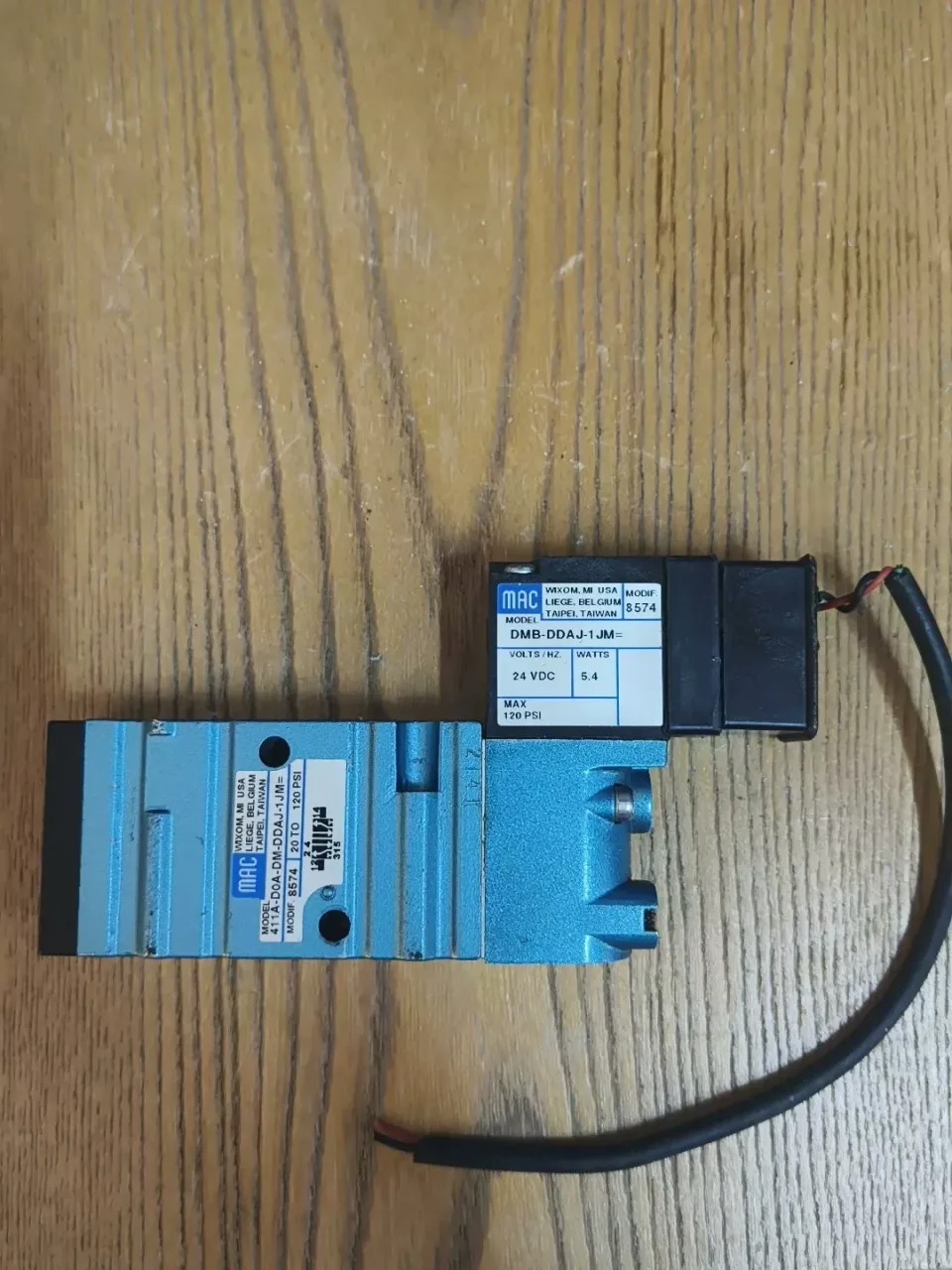 MAC 411A-D0A-DM-DDAJ-1JM Industrial Automation Component product photo 1