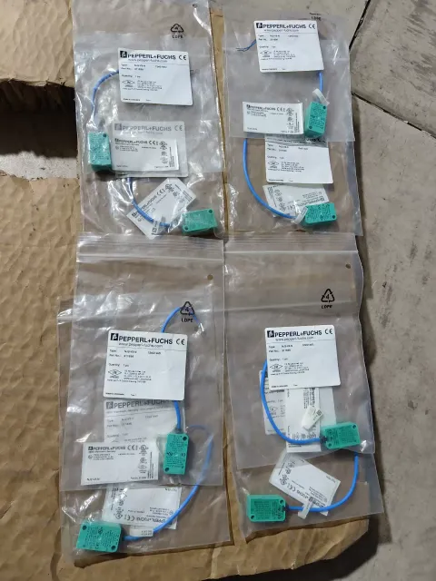 Pepperl+Fuchs 211636 Industrial Sensor product photo 1