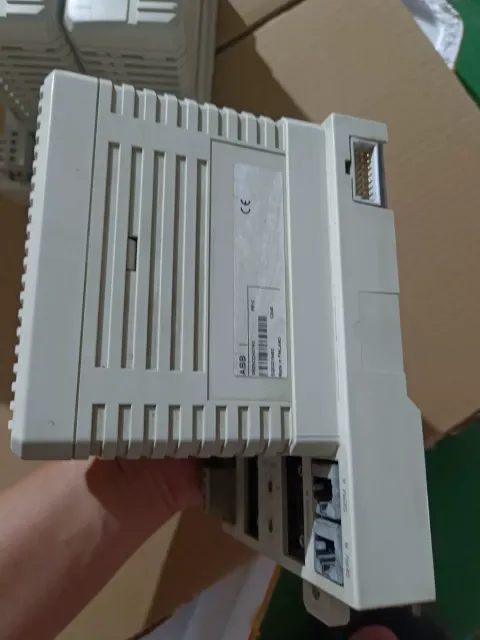 ABB CI840 / 3BSE022457R1 I/O Module product photo 4