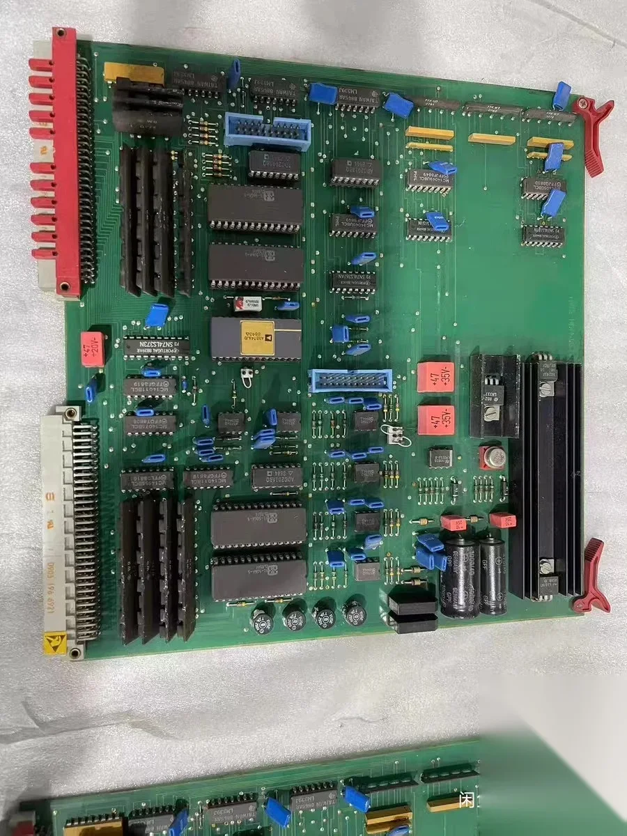 Heidelberg 81.186.3858/3 Industrial Control Board product photo 1