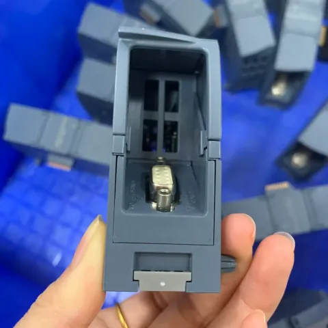Siemens 6GK7243-5DX30-0XE0 Industrial Automation Component — product photo 2 of 13